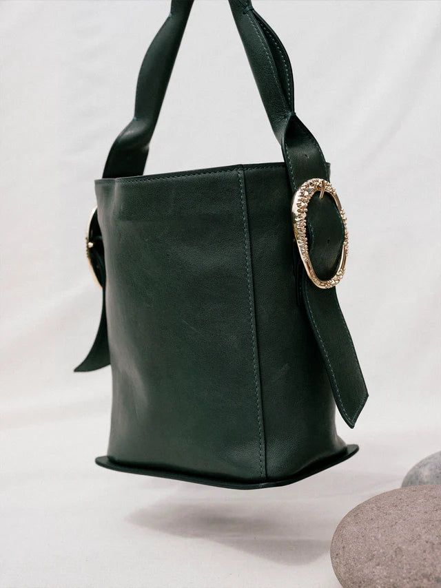 BOLSO BUCKET VERDE BOTELLA