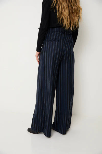 PANTALÓN CHARLOT