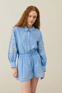SHORT BOXY