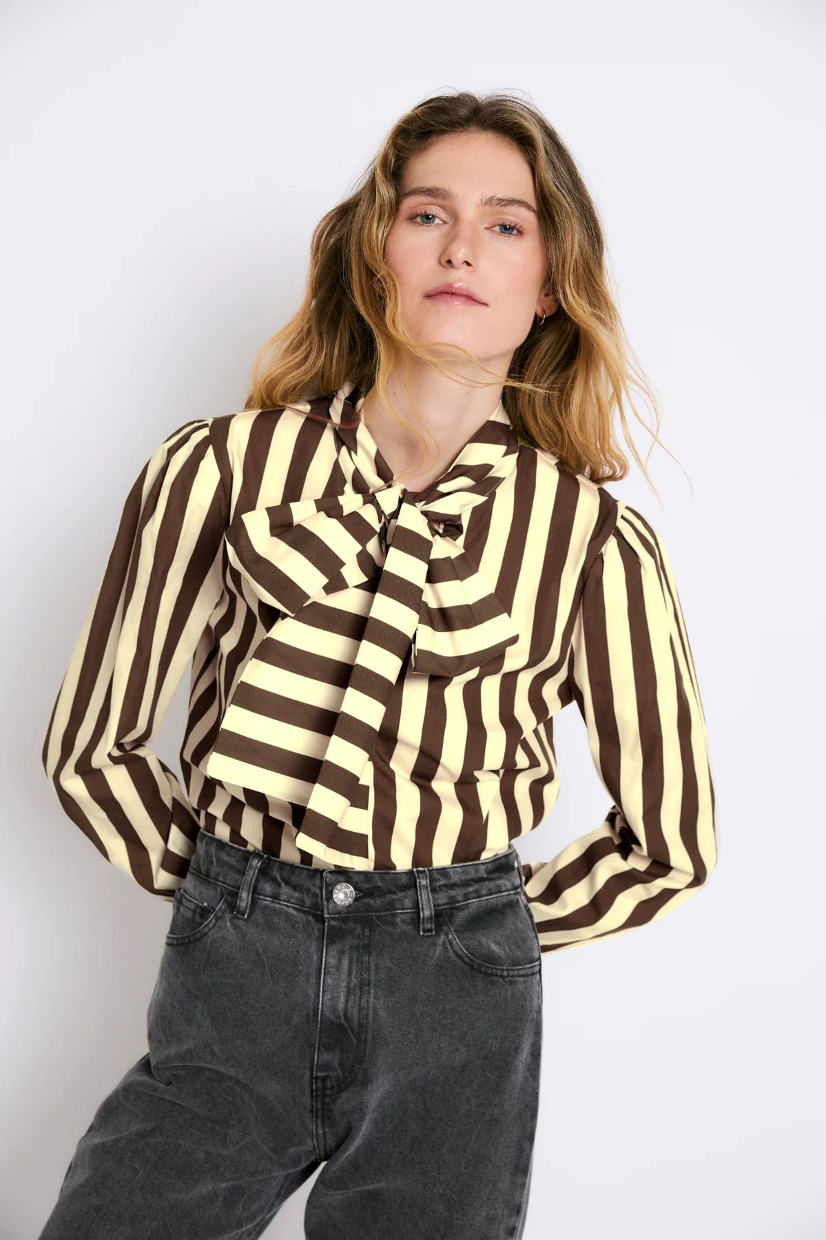 BLUSA LAZO RAYA AMARILLA