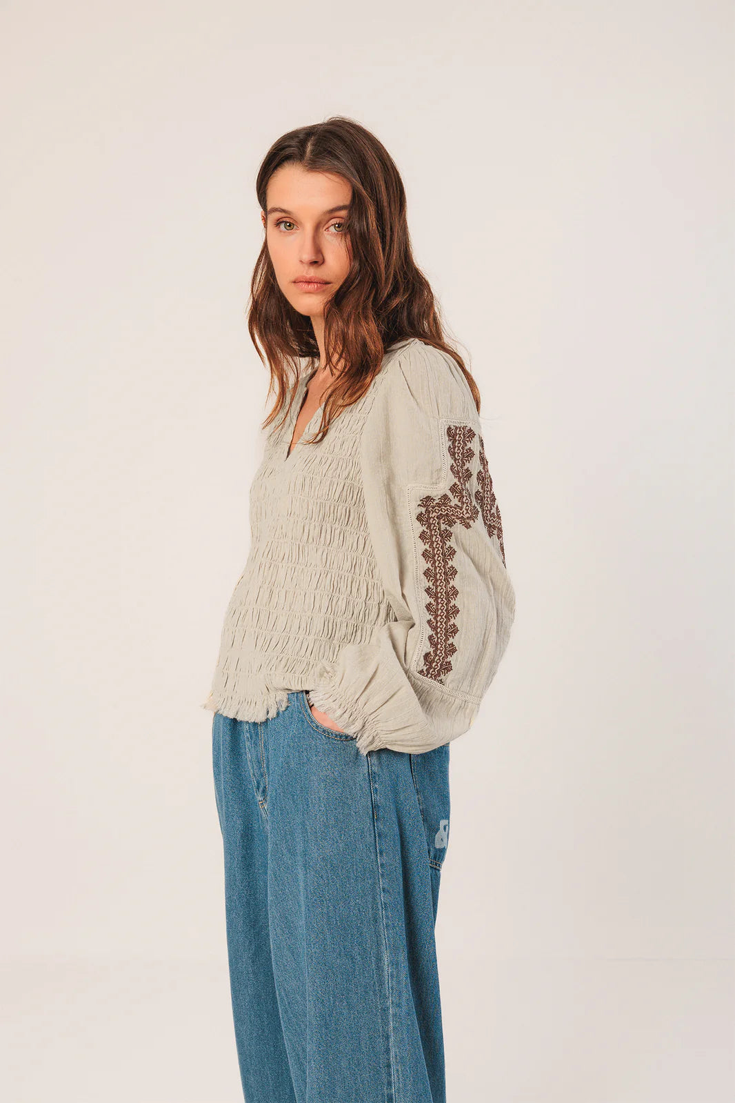 BLUSA BORDADO ÉTNICO PIEDRA